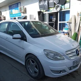 Mercedes-Benz A150 2009