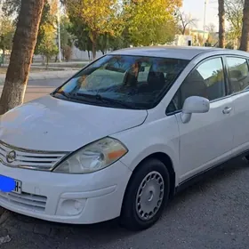 Nissan Versa 2010