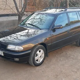 Opel Astra 1996