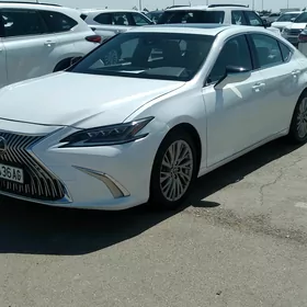 Lexus ES 350 2022