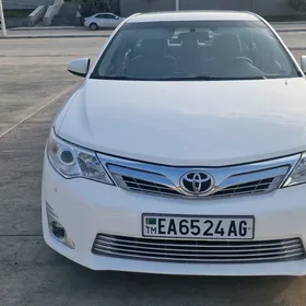 Toyota Camry 2012