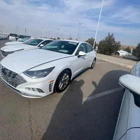 Hyundai Sonata 2021