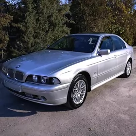 BMW E39 2002