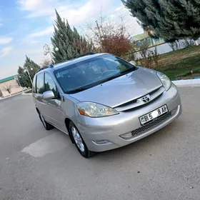 Toyota Sienna 2006