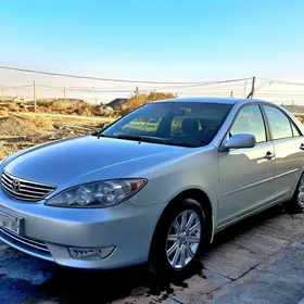 Toyota Camry 2004