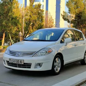 Nissan Versa 2010