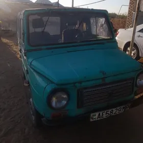 UAZ 469 1986