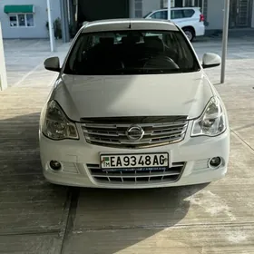 Nissan Almera 2015