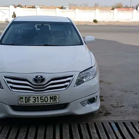 Toyota Camry 2010