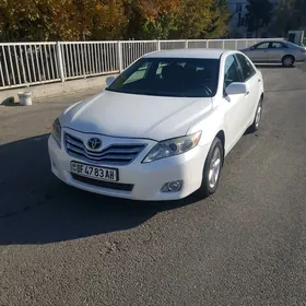 Toyota Camry 2011