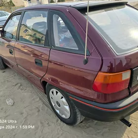 Opel Astra 1992