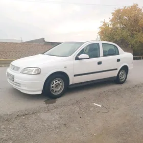 Opel Astra 2003