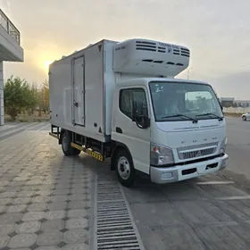 Mitsubishi Canter 2024