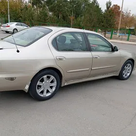 Infiniti I30 2000