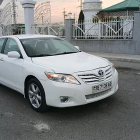 Toyota Camry 2010