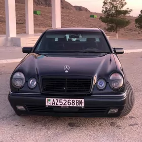 Mercedes-Benz E320 1997