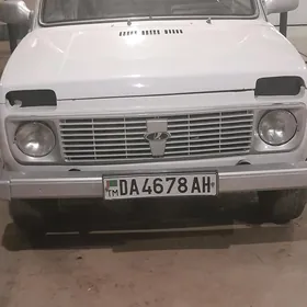 Lada Niva 2006