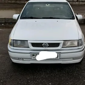 Opel Vectra 1992