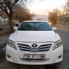 Toyota Camry 2010