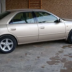 Toyota Camry 1998