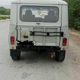 UAZ 469 2000