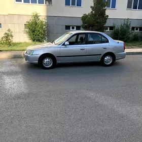 Hyundai Accent 2002