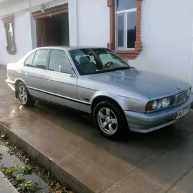 BMW 525 1992