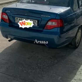 Daewoo Nexia 2010