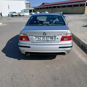 BMW 530 2003