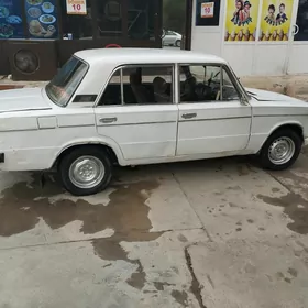 Lada 2107 1987