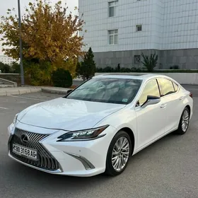 Lexus ES 350 2019