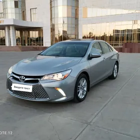 Toyota Camry 2015