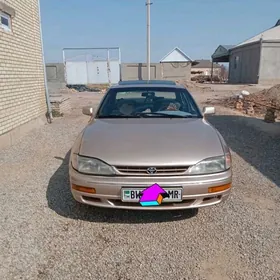 Toyota Camry 1993