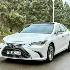 Lexus ES 350 2020