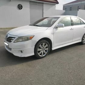 Toyota Camry 2010