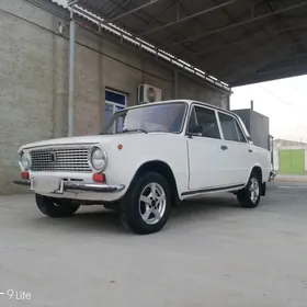 Lada 2104 1988