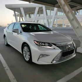 Lexus ES 350 2016