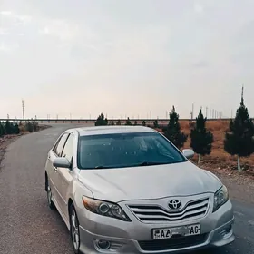 Toyota Camry 2011