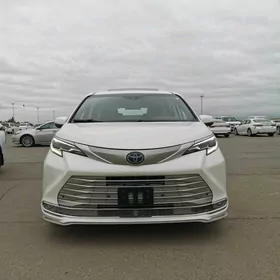 Toyota Sienna 2021