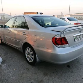 Toyota Camry 2005