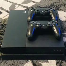 PS4