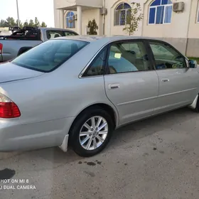 Toyota Avalon 2003