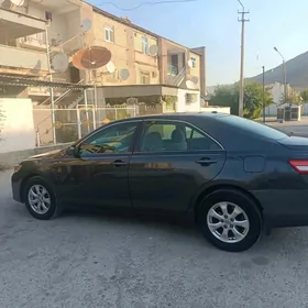 Toyota Camry 2010