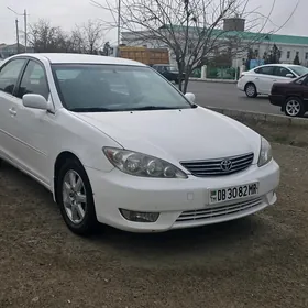 Toyota Camry 2003