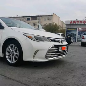 Toyota Avalon 2015