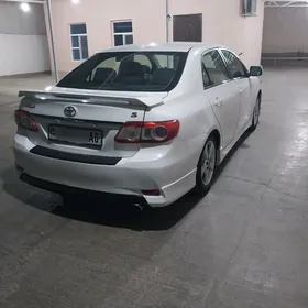 Toyota Corolla 2011