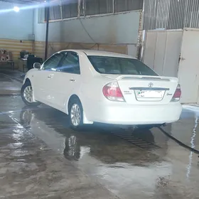 Toyota Camry 2005