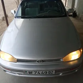 Toyota Camry 1992