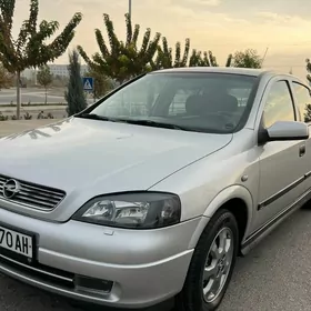 Opel Astra 2002