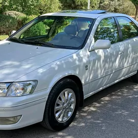 Toyota Camry 2000